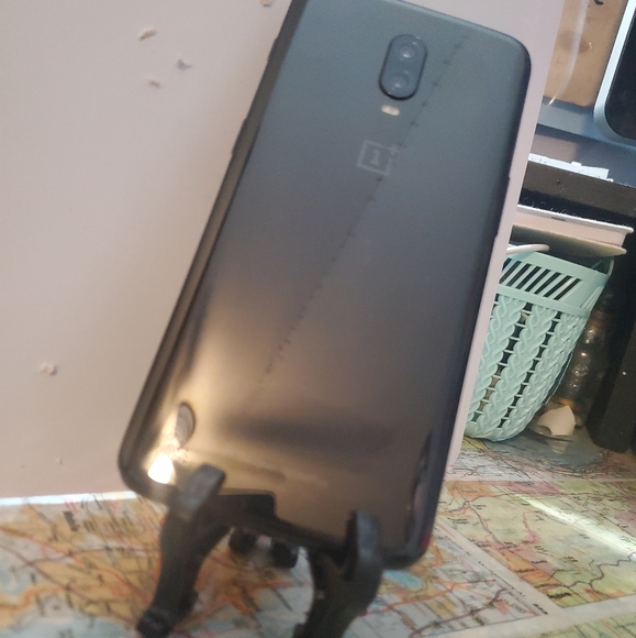 OnePlus 6t, 256 GB 6Ram - Picture 3 of 4